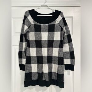 Ricki's Black and White Plaid Sweater